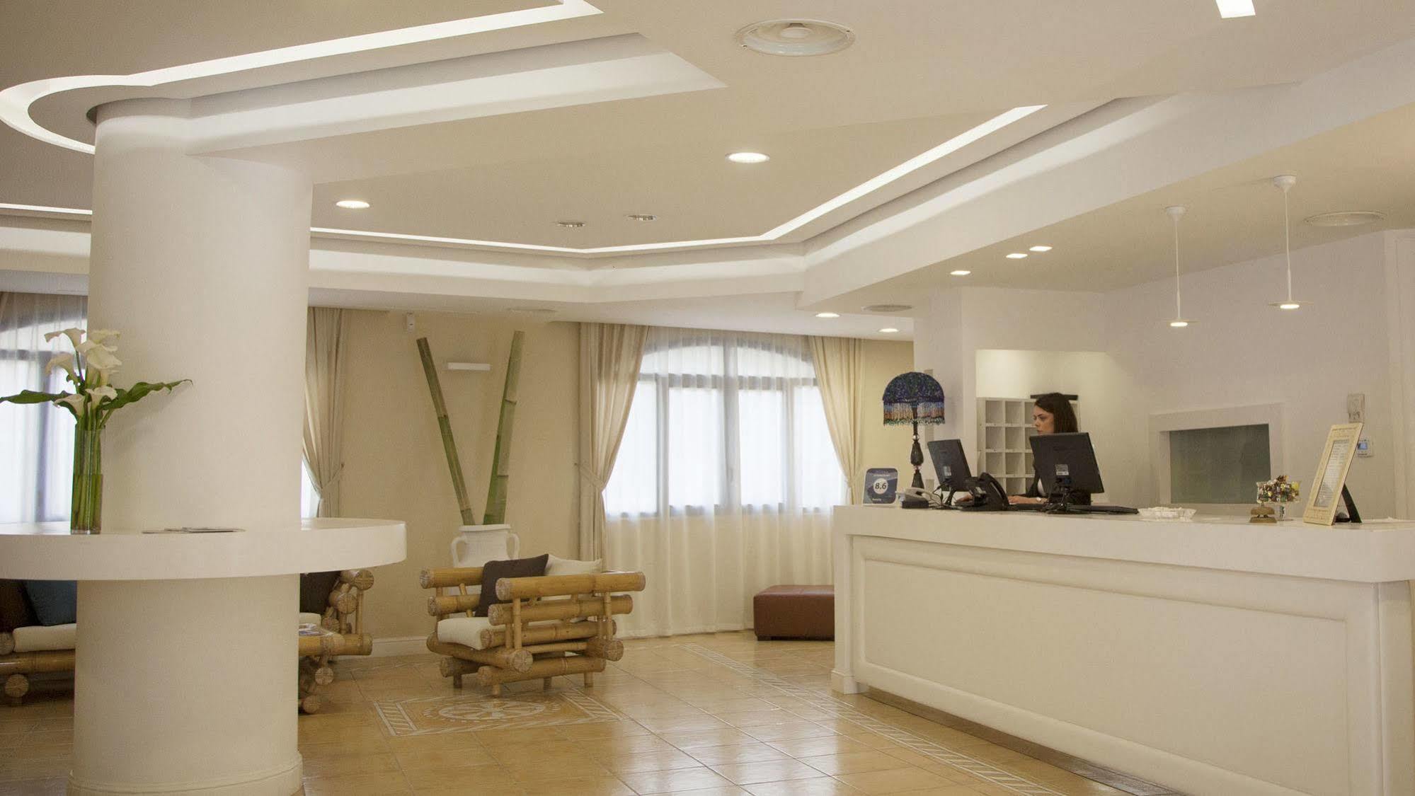 Le Saline Resort Saline Joniche Εξωτερικό φωτογραφία
